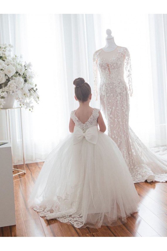 Cheap Ivory Ball Gown Chapel Train Sleeveless Flower Girl Dress Sydney